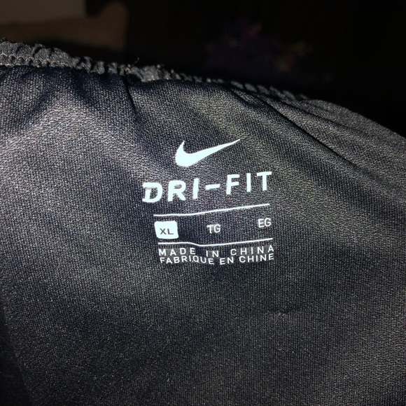 Nike Running Shorts - Picture 4 of 4